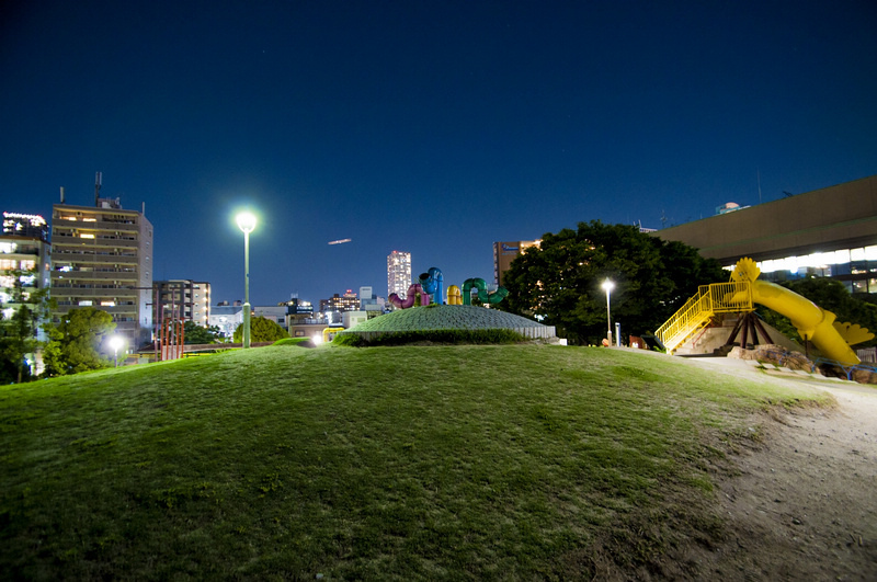 1605476_m.jpg