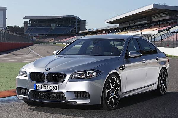 2014-bmw-f10-m5-lci-officially-unveiled-photo-gallery_6.jpg