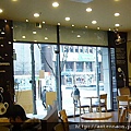 090125-188 清溪川廣場旁的 Coffee Shop.JPG