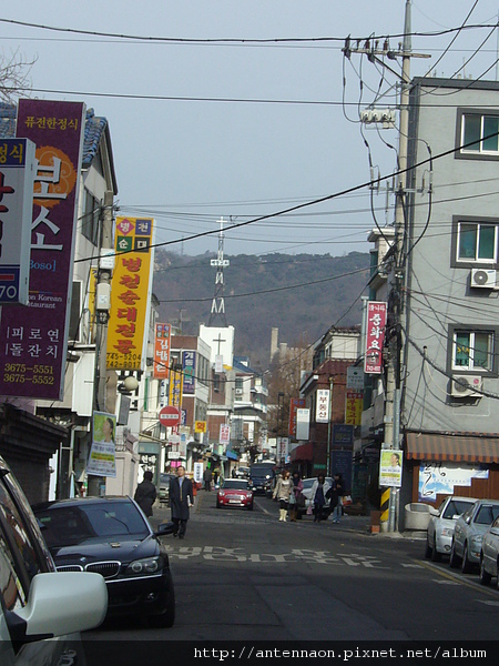 090130-070 首爾北村韓屋村 步行往三清洞 途中.JPG