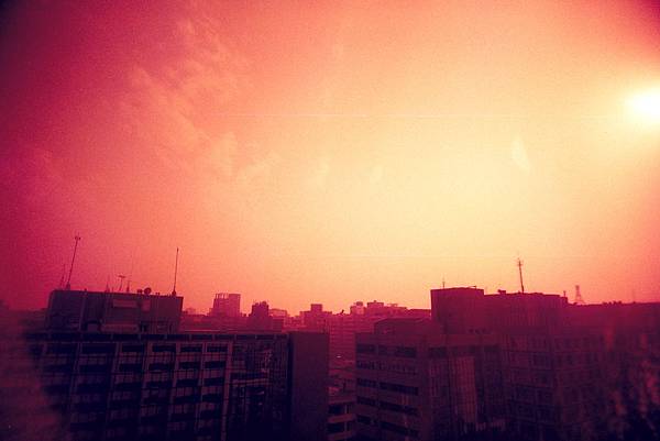 [46-Solaris 800 redscale with Vivitar UWS]Negative0-29-25A(1)