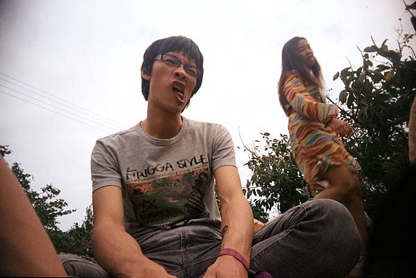 [47-Solaris 100 with Vivitar UWS +2]Negative0-18-20(1)