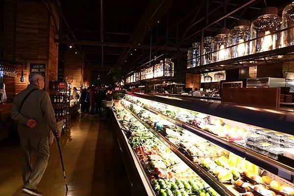 1436168334518 1436168334518