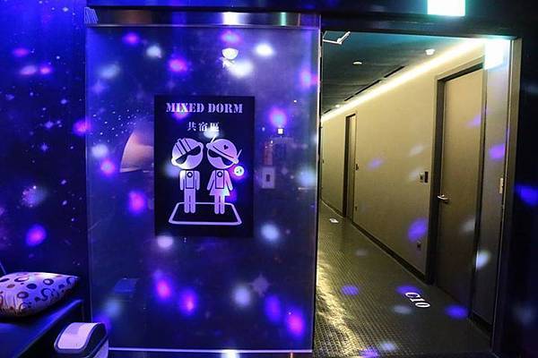 1436168380972 1436168380972