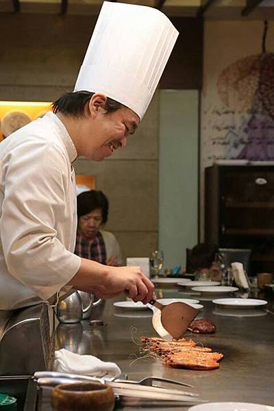 10153008399721845 10153008399721845