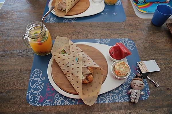 11846697_10153008694681845_8356582966032879457_n 11846697_10153008694681845_8356582966032879457_n