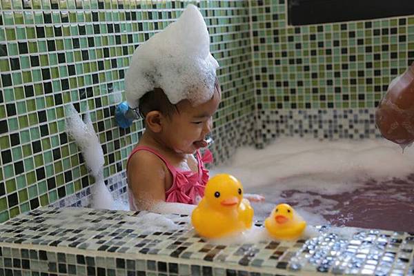 10153008699766845 10153008699766845