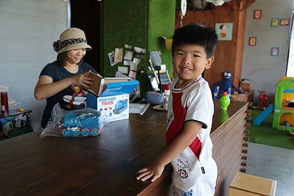 10153008700261845 10153008700261845