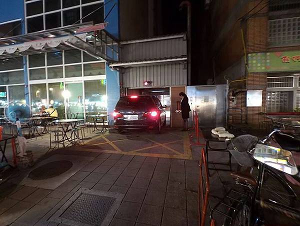 10153008730511845 10153008730511845