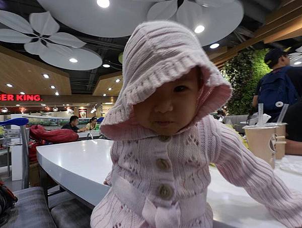 10153009795871845 10153009795871845