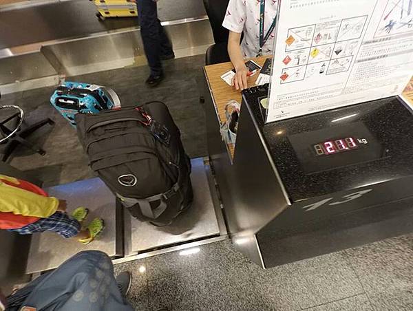 10153009796126845 10153009796126845