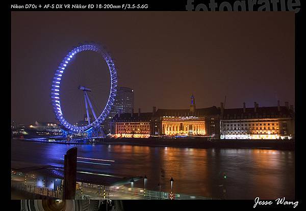 London Eye at night