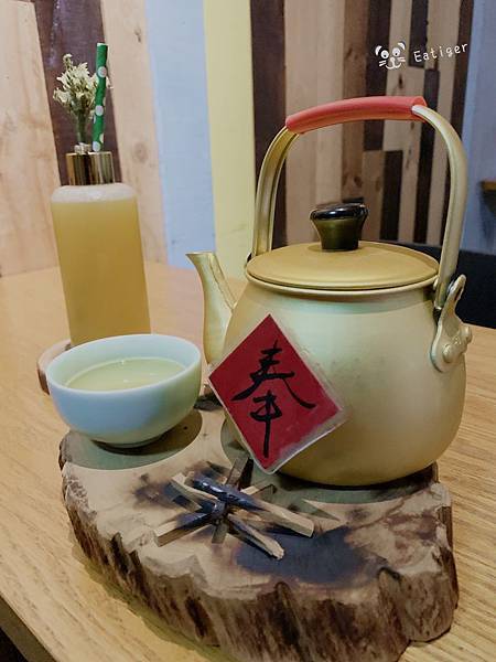 [食記] Bar Reviver 茶酒酒吧 橋下餐飲品牌