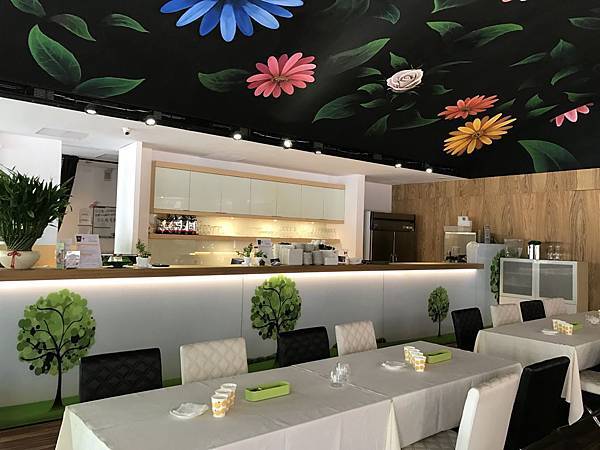 IMG_0692.JPG IMG_0692.JPG