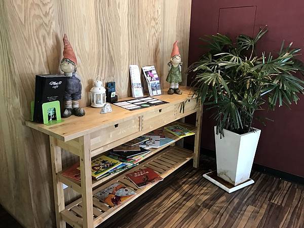 IMG_0693.JPG IMG_0693.JPG