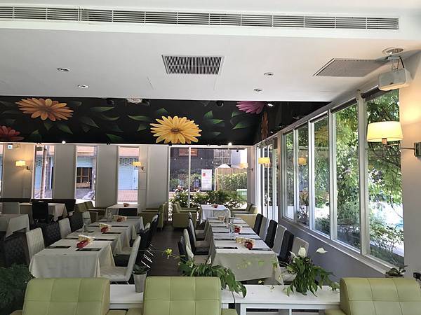 IMG_0698.JPG IMG_0698.JPG