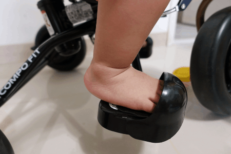 育兒好物-日本IDES 摺疊背包三輪車 (1).gif 育兒好物-日本IDES 摺疊背包三輪車 (1).gif