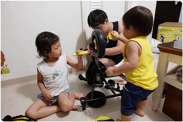 育兒好物-日本IDES 摺疊背包三輪車 (6).JPG 育兒好物-日本IDES 摺疊背包三輪車 (6).JPG