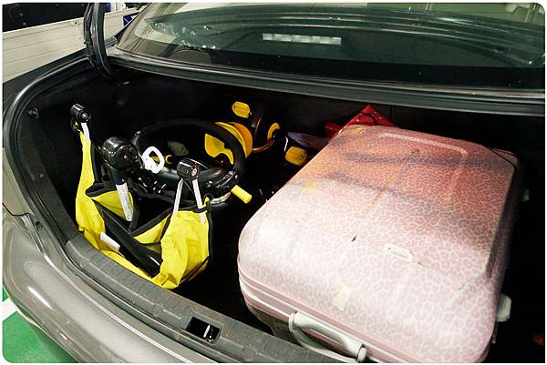 育兒好物-日本IDES 摺疊背包三輪車 (10).JPG 育兒好物-日本IDES 摺疊背包三輪車 (10).JPG