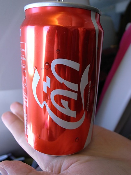 噗嚨貢星球版     CocaCola