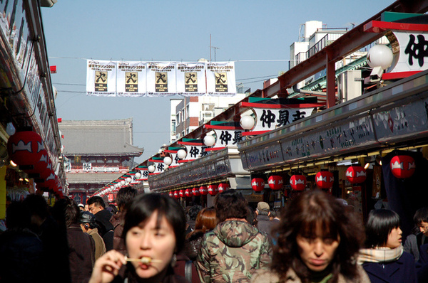 淺草寺前商店街－仲見世