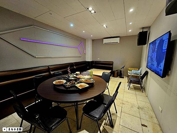 新北泰山集鮮城水產餐廳,中午開店擁有超大空間,有KTV包廂可 新北泰山集鮮城水產餐廳,中午開店擁有超大空間,有KTV包廂可