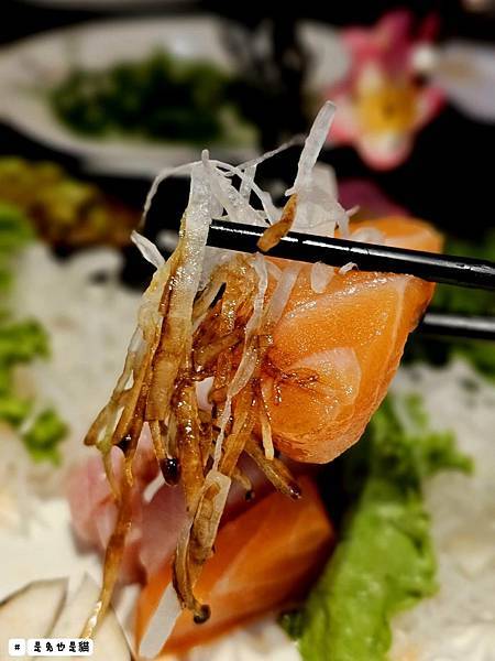 新北泰山集鮮城水產餐廳,中午開店擁有超大空間,有KTV包廂可 新北泰山集鮮城水產餐廳,中午開店擁有超大空間,有KTV包廂可