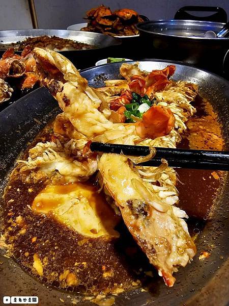 新北泰山集鮮城水產餐廳,中午開店擁有超大空間,有KTV包廂可 新北泰山集鮮城水產餐廳,中午開店擁有超大空間,有KTV包廂可