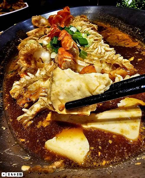 新北泰山集鮮城水產餐廳,中午開店擁有超大空間,有KTV包廂可 新北泰山集鮮城水產餐廳,中午開店擁有超大空間,有KTV包廂可