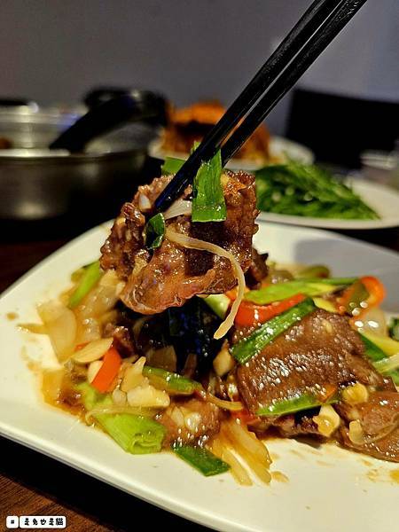 新北泰山集鮮城水產餐廳,中午開店擁有超大空間,有KTV包廂可 新北泰山集鮮城水產餐廳,中午開店擁有超大空間,有KTV包廂可