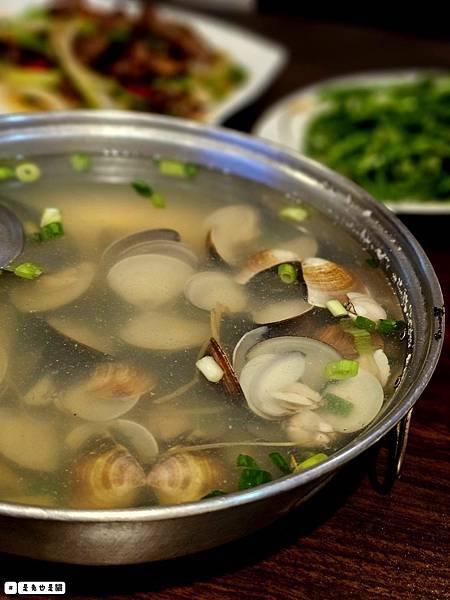 新北泰山集鮮城水產餐廳,中午開店擁有超大空間,有KTV包廂可 新北泰山集鮮城水產餐廳,中午開店擁有超大空間,有KTV包廂可