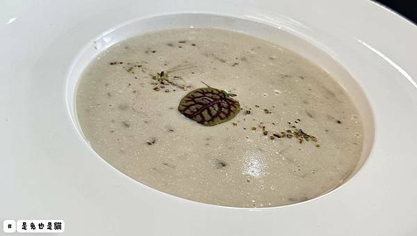 台中隱密在藍色公路旁一星級岩燒料理嵐會館,親子、寵物友善!一 台中隱密在藍色公路旁一星級岩燒料理嵐會館,親子、寵物友善!一