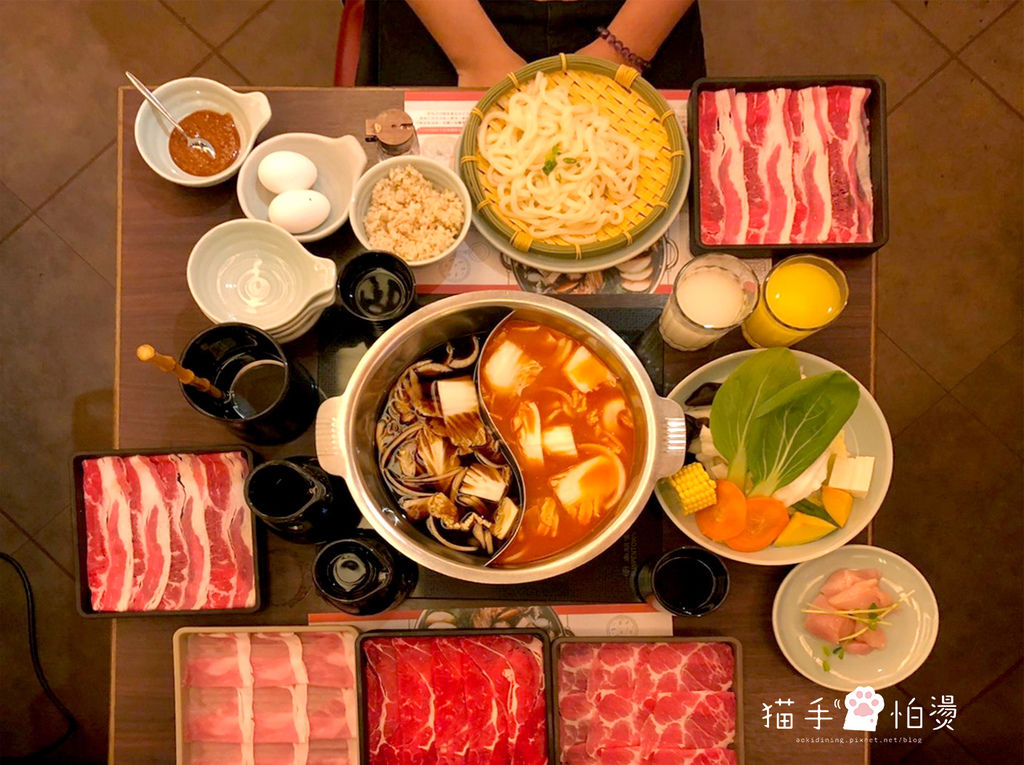 台中美食│Mo Mo Paradise 勤美牧場 壽喜燒吃到飽 牛肉豬肉都好好味 大推味噌辣鍋!! @ :: 痞客邦 ::