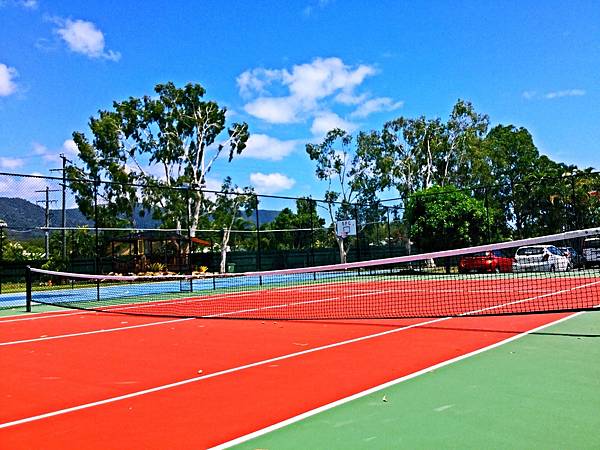 Full sized tennis court.JPG