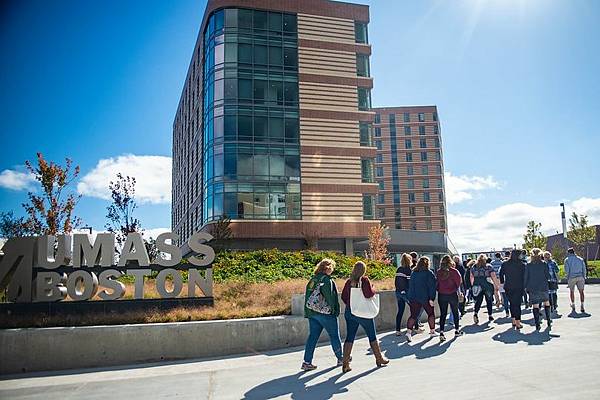 Umass 175410032_4404928096203963_5366896459339639274_n.jpeg