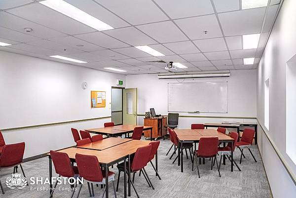 BNE - Level 1 - Classroom2.jpg