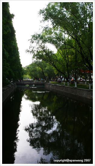 20070513復旦大學校區2.jpg