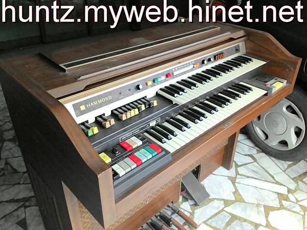 高雄鋼琴調音搬運維修回收購中古YAMAHA數位鋼琴二手KAWAI電子琴Roland出租
