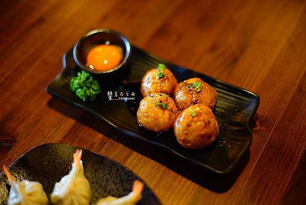 【台南居酒屋】和緯路上超有Fu居酒屋 昭和九十八│串燒 日本料理 丼飯 我的秘密基地! 【台南居酒屋】和緯路上超有Fu居酒屋 昭和九十八│串燒 日本料理 丼飯 我的秘密基地!