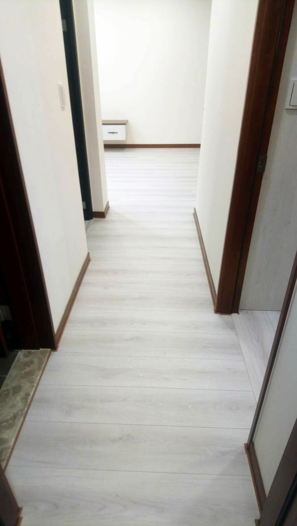 5.jpg 【台南地板/超耐磨木地板】安居木地板|CARBONADO品牌抗潮抗濕氣|符合台灣氣候的超耐磨地板|質感優舒適品質好