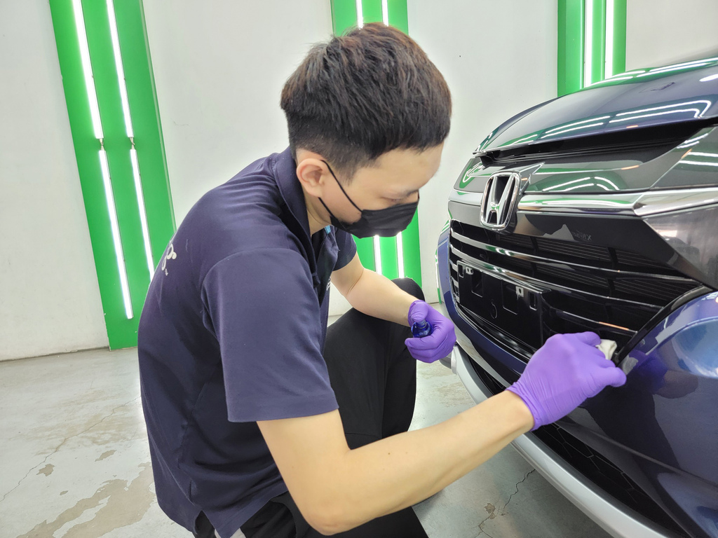 岫舫車體美研,台南汽車美容鍍膜推薦,台南手工洗車拋光44.jpg