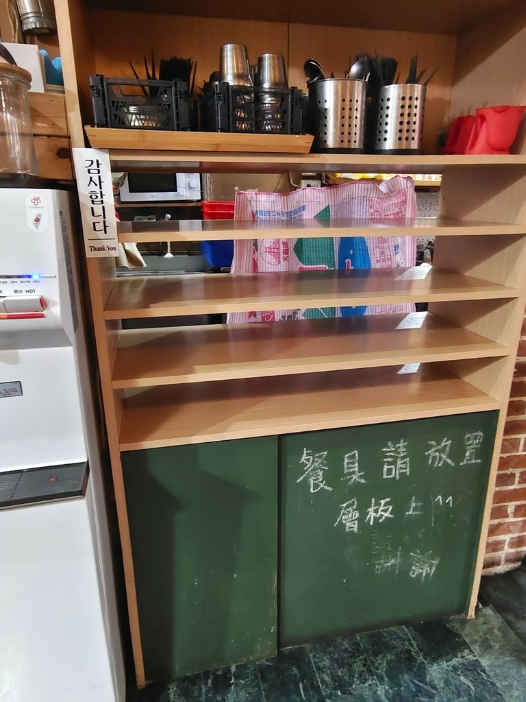 台南人氣韓式小吃【韓湘辣年糕五妃店】莫札瑞拉炒年糕香辣可口、