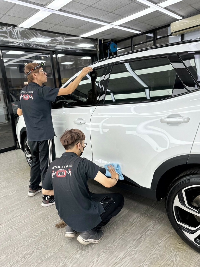 台南汽車鍍膜推薦【佑鑫汽車美容】新車鍍膜首選！小型車一年期鍍