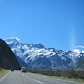 平易近人的MT. COOK. 開車就可以看囉