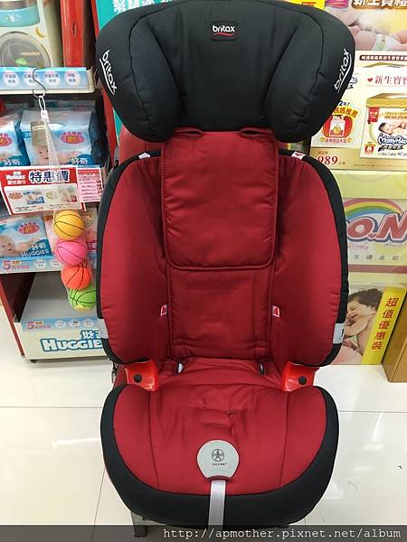 Britax1-12成長汽座_125.jpg