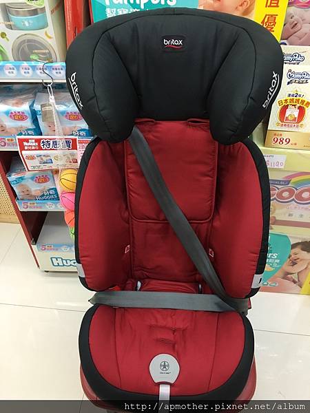 Britax1-12成長汽座_140.jpg