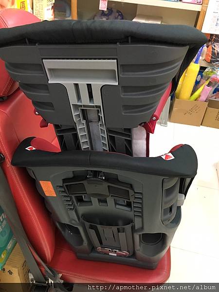 Britax1-12成長汽座_167.jpg