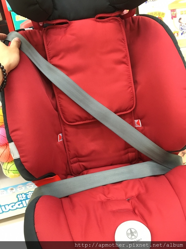 Britax1-12成長汽座_5784.jpg