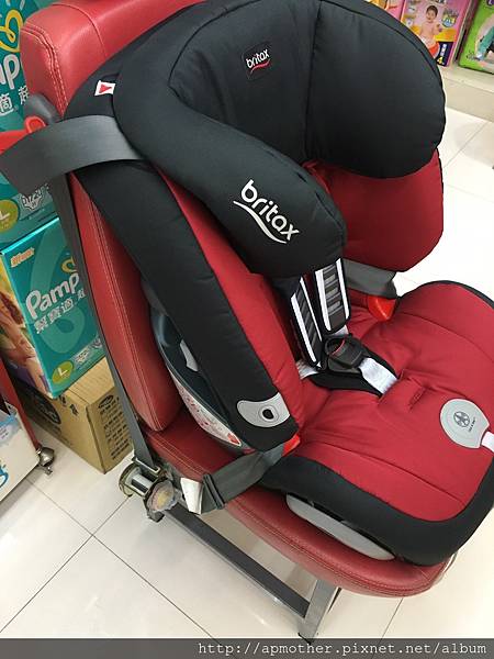 Britax1-12成長汽座_8359.jpg