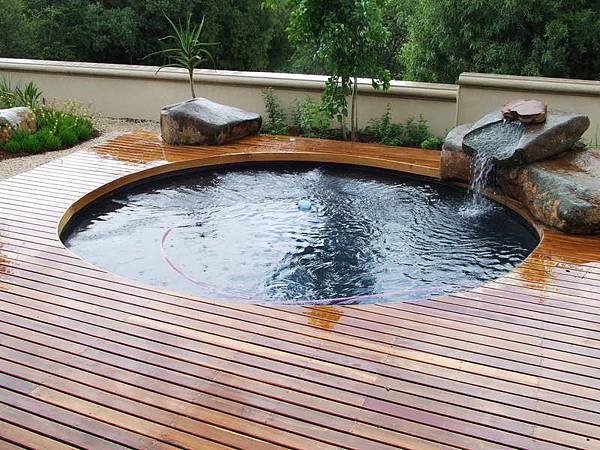 Beautiful-Above-Ground-Pool-Deck-Ideas.jpg